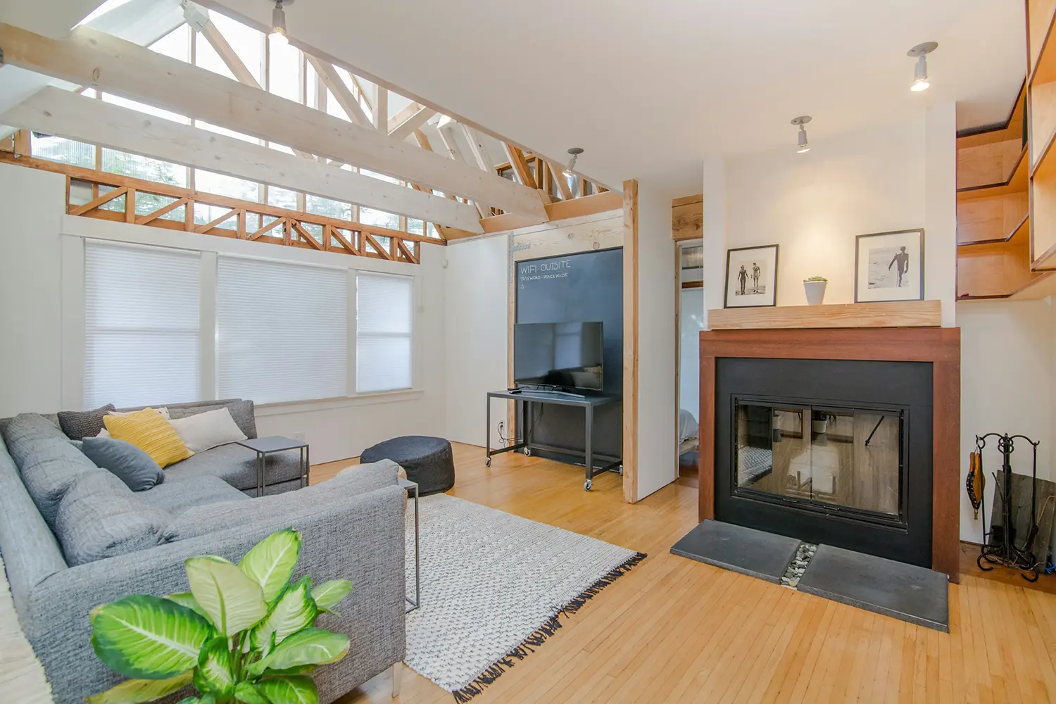 Renting vs Buying Property: A Practical Comparison - Image 3