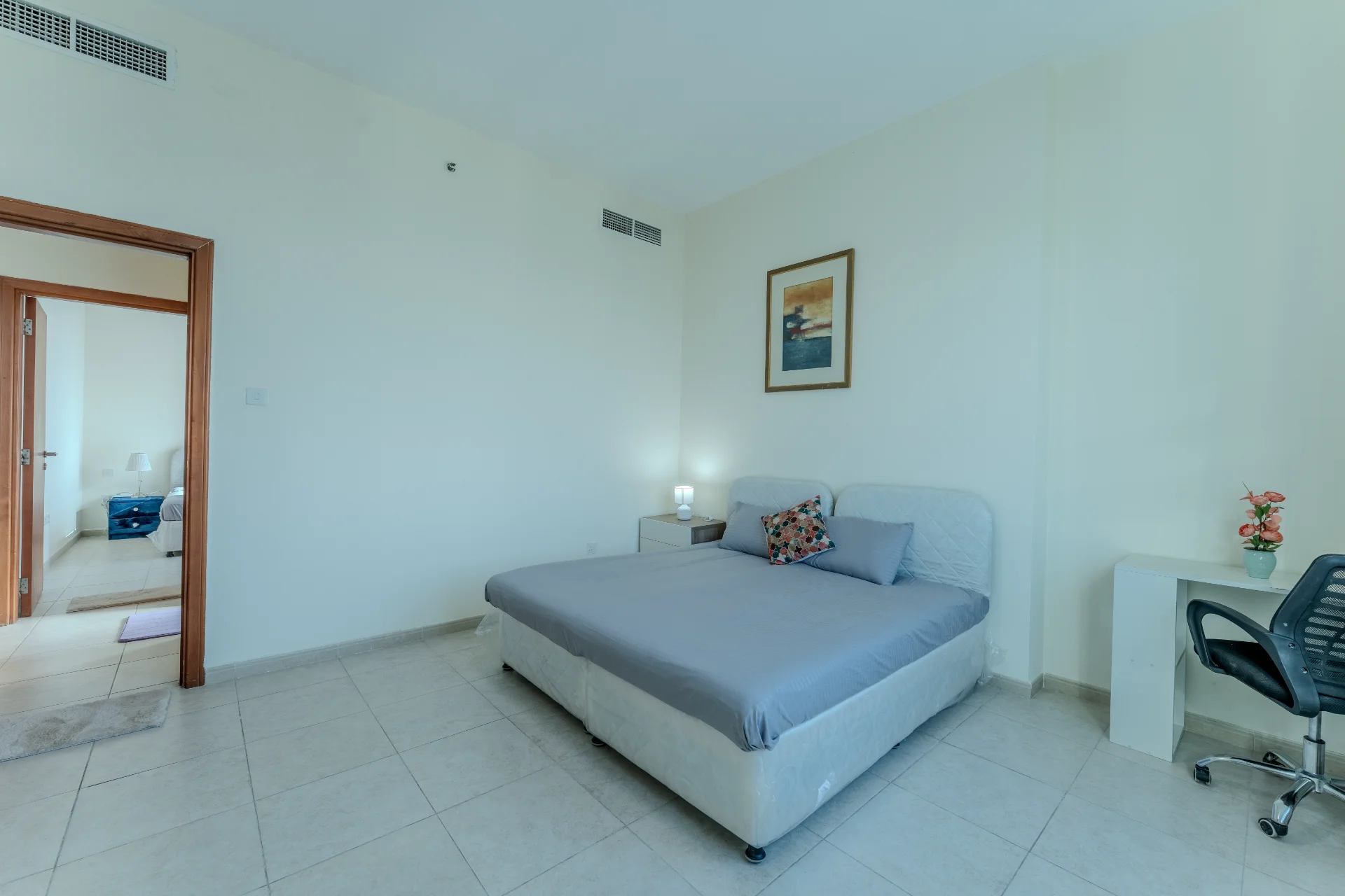 Lavish Private room in apartment for rent in DSO