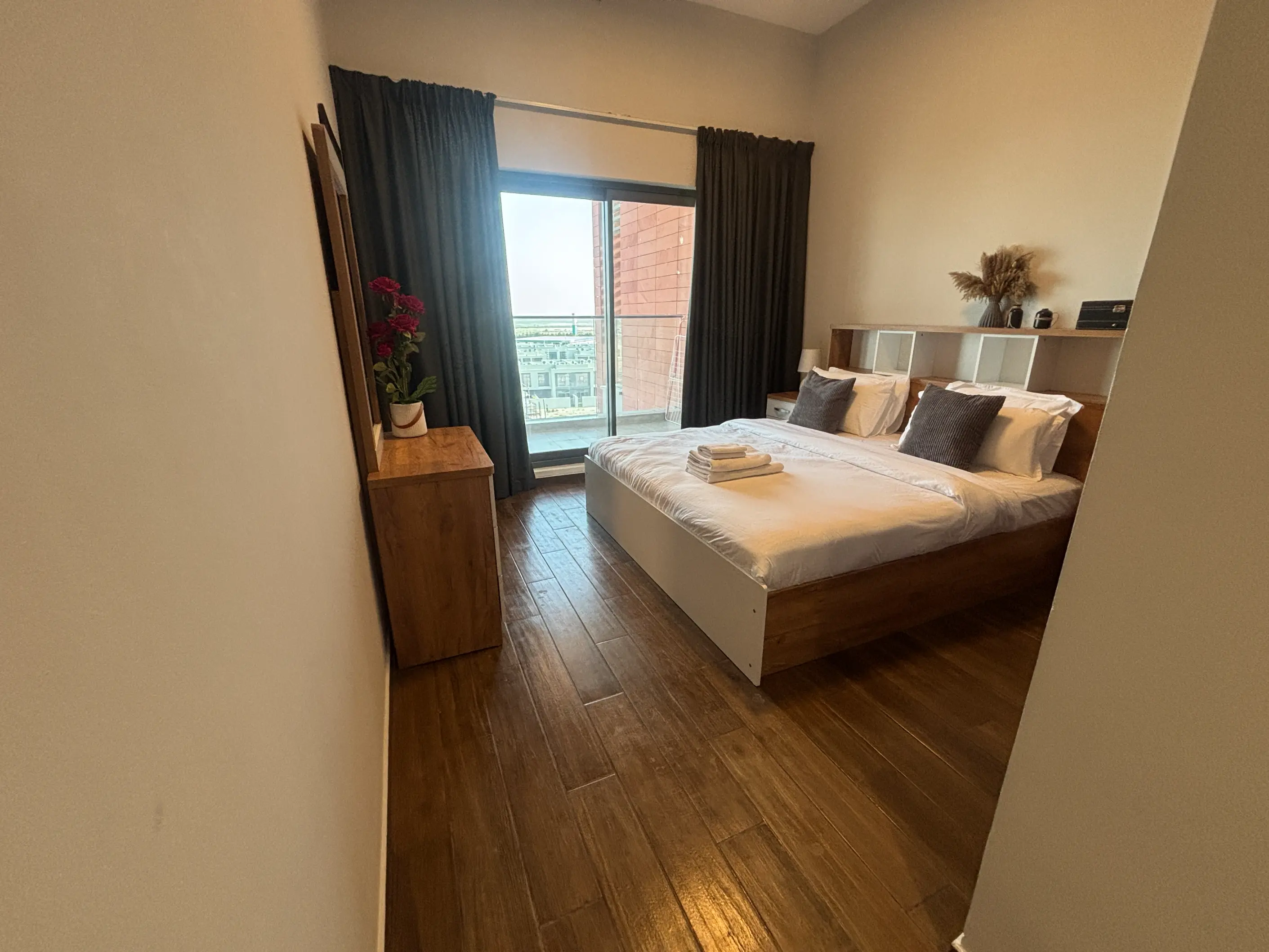 Luxurious Master room for rent in Dubai South